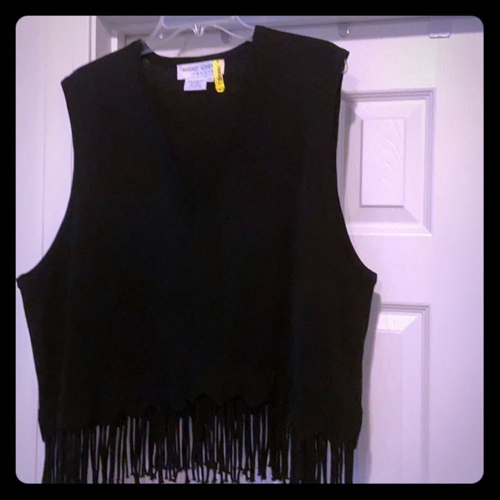 Fringe crop vest